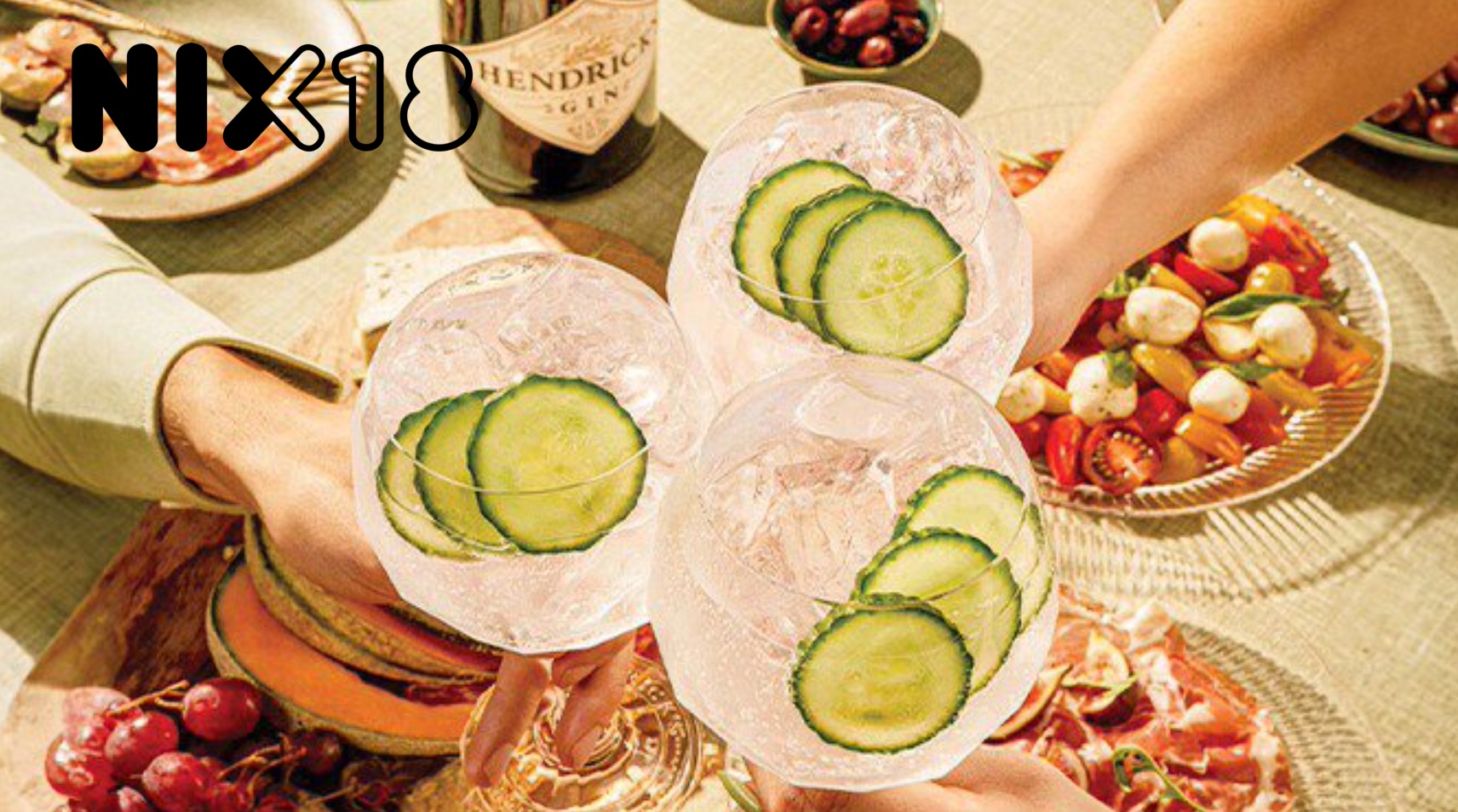 Komkommer die vreesde in quinoasalade te belanden eindigt godzijdank in gin tonic