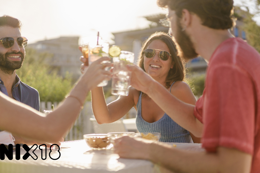 Vrijmibo uit de hand gelopen: zat er te veel komkommer in de gin tonic?