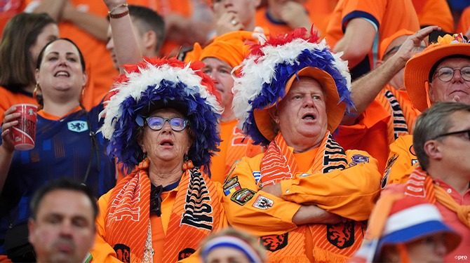 Nederlanders eren koning van Hispanje nog meer dan ze altijd al hebben gedaan