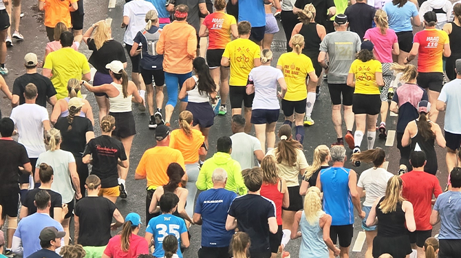 Meerdere mensen zodanig onwel dat ze aan marathon beginnen