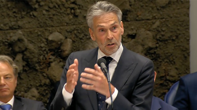 Premier bewijst mikpunt te zijn voor alle Nederlanders
