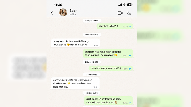 85% van WhatsApp-gesprek tussen Saar en Noa bestaat uit excuses voor late reactie