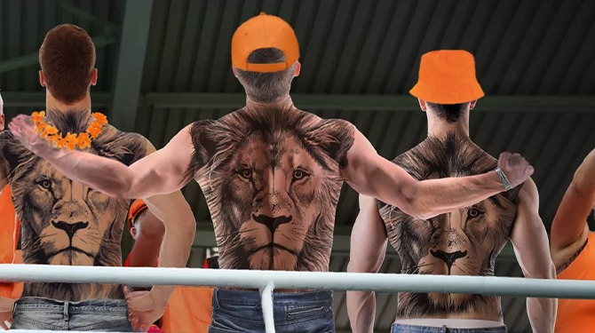 Memphis zet trend: duizenden Nederlanders hebben een grote leeuw op hun rug laten tatoeëren