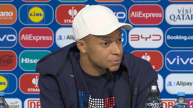 Verwende voetbalmiljonair Mbappé is alleen maar bezig met het beschermen van de democratie