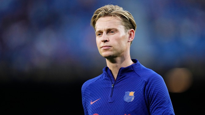 FC Barcelona blij met terugkeer De Jong: 'Kan vanavond meteen meedoen met oefenpot'