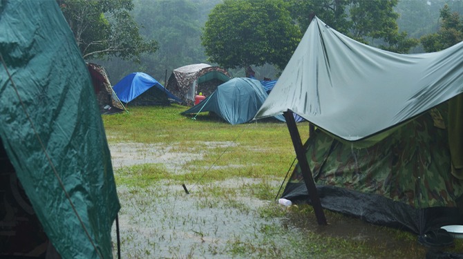 Campings onder water: dreigt kamperen een gedoe te worden?