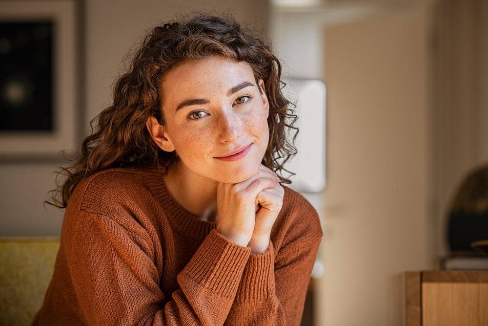 Fiona besluit geen kinderen te nemen zodat bedrijven op de Zuidas lekker hun gang kunnen blijven gaan