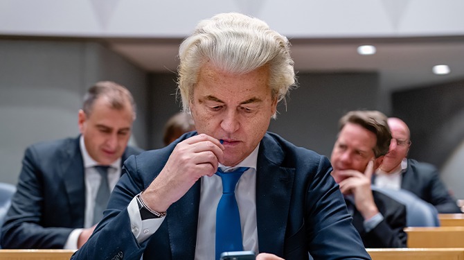 Wilders in krant: 'Sorry mensen met kopvodden'