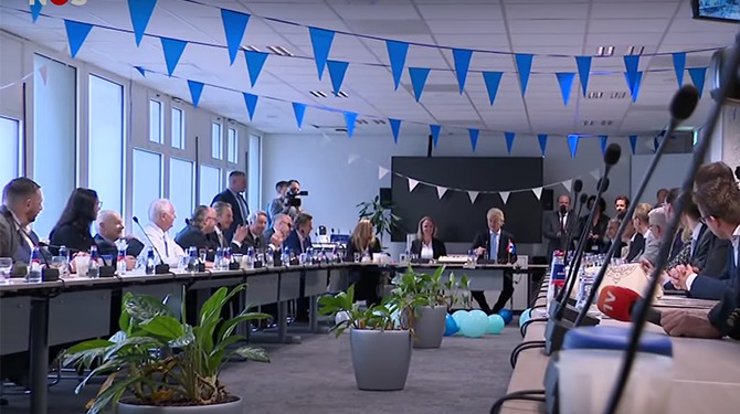 PVV-fractielid krijgt lachers op zijn hand met aankondiging 'kritische vraag'