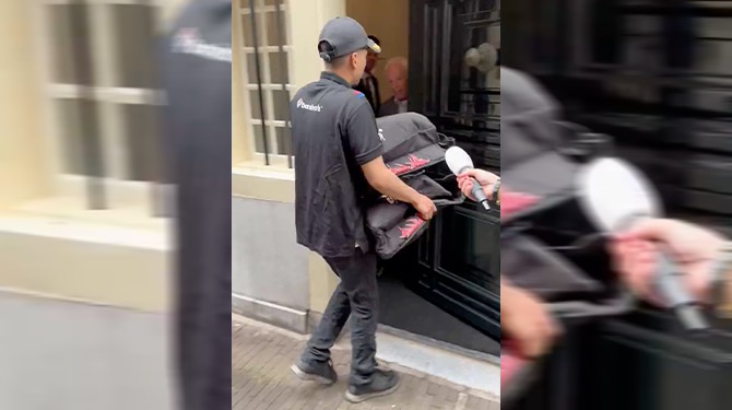 Domino’s-medewerker die pizza’s kwam brengen pardoes benoemd tot minister