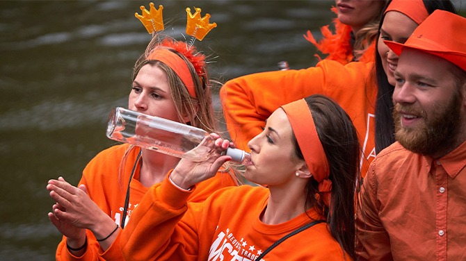 Bloom viert vandaag dat ze niet al te brak is van gister