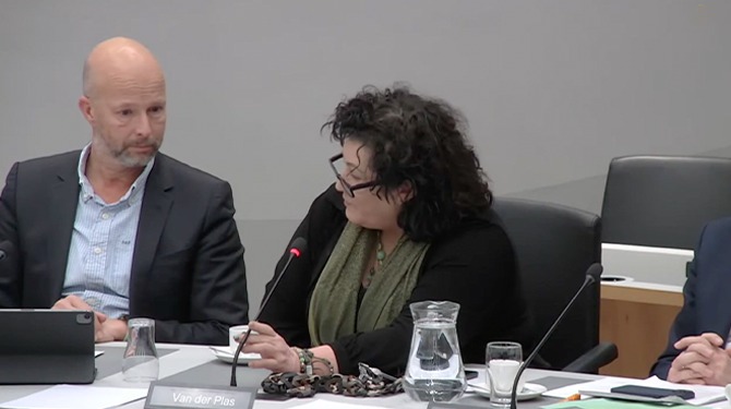 Van der Plas eist dat politici afstand nemen van acties Tjeerd de Groot