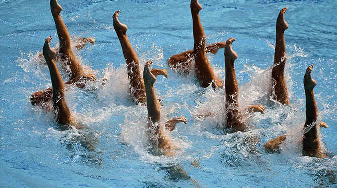 Team van 8 synchroonzwemmers exact tegelijk verdronken