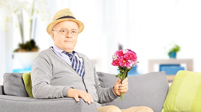 Romantiek dood? Deze man vermoordde zijn vrouw maar koopt nog iedere week een bos bloemen voor haar