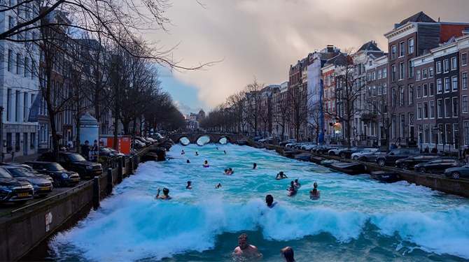 Amsterdam introduceert eerste golfslaggracht