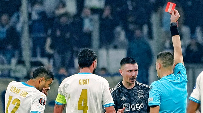 Eindelijk krijgt Ajax weer eens de Berghuis van Feyenoord te zien