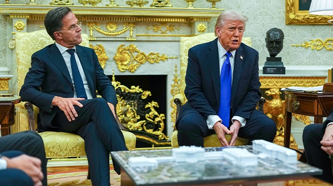 5 lessen over de liefde die we kunnen leren van de relatie tussen Trump en Rutte