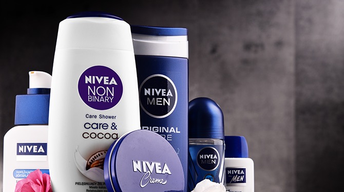 Met Nivea Non-binary kunnen nu ook non-binaire mensen zich wassen