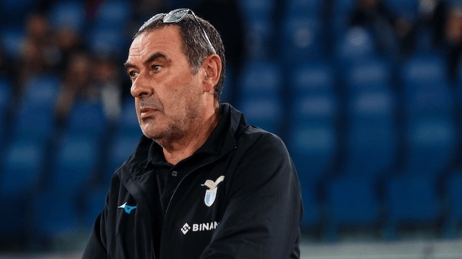 Sarri hoopt dat Feyenoorders geen urine naar hem gooien, waarom snappen Italianen onze voetbalcultuur niet?