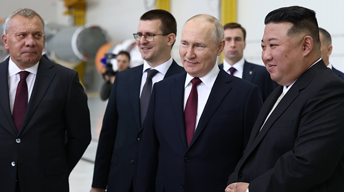 Alleen maar haat in de wereld? Rusland en Noord-Korea halen juist banden aan