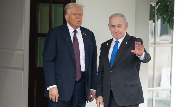 Netanyahu overweegt zich terug te trekken uit Donald Trump