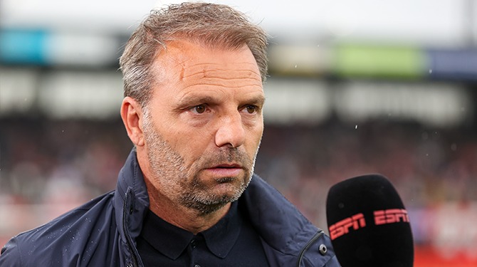 Ajax-fans hopen dat Steijn mag blijven: 'Anders haalt Mislintat een vervanger'