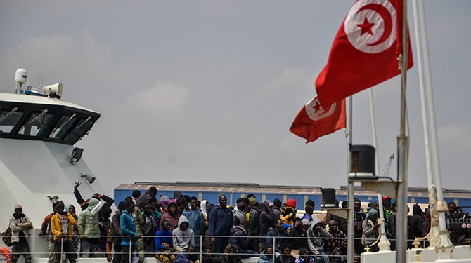 EU biedt Tunesië hulp aan bij veroorzaken humanitaire ramp