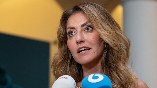 Minister Dilan Yeşilgöz-Zegerius maakt zich ‘enorme zorgen’ over demonstratie A12