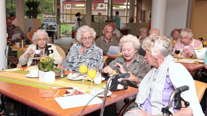 Bejaardentehuis voert hospiteeravond in na teveel aanmeldingen