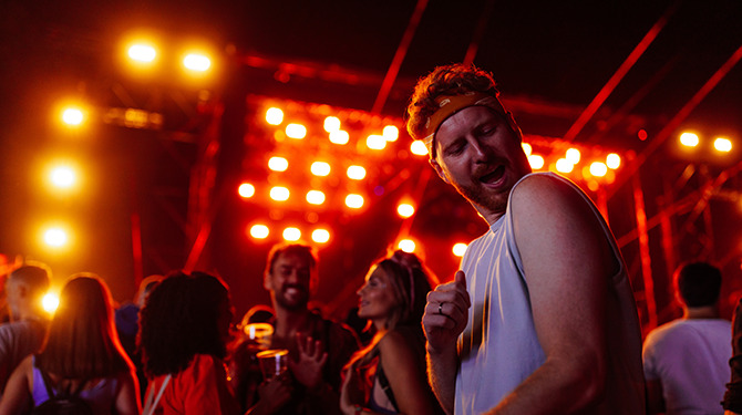 Bram viel op Lowlands 5 kilo af maar kwam ook 3 gram aan