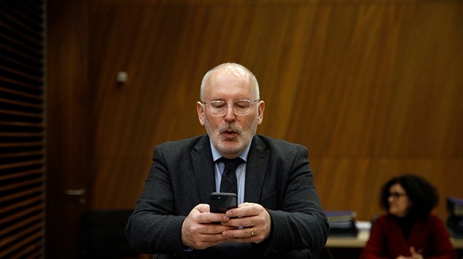 14 nóg jongere termen die we gratis aan Frans Timmermans’ campagne doneren