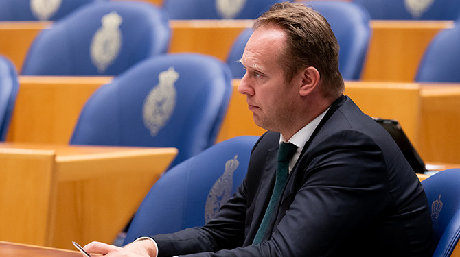 Politieke landschap volledig op zijn kop: einde van tijdperk Heerma