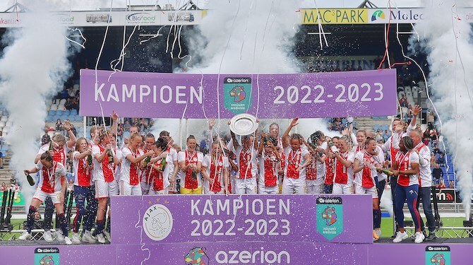 Vrouwenelftal distantieert zich van Ajax om imagoschade te voorkomen