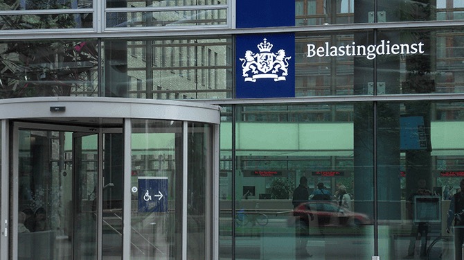 Kabinet trekt 1,3 miljard uit voor hersteloperatie toeslagen, slachtoffers krijgen misschien ook iets