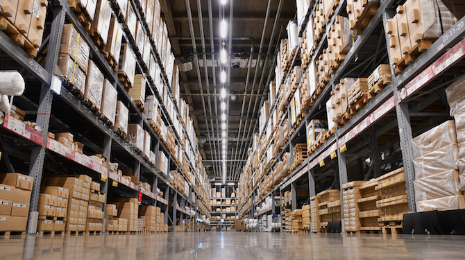 Cut out the middleman: steeds meer mensen doen hun boodschappen direct bij een distributiecentrum