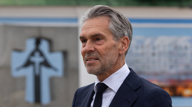 Schoof: 'Jetten mag altijd bellen om te vragen hoe ik iets zou hebben aangepakt'