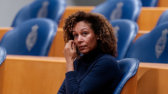 Van Berkel zet 'staatssecretaris van Financiën' op haar cv