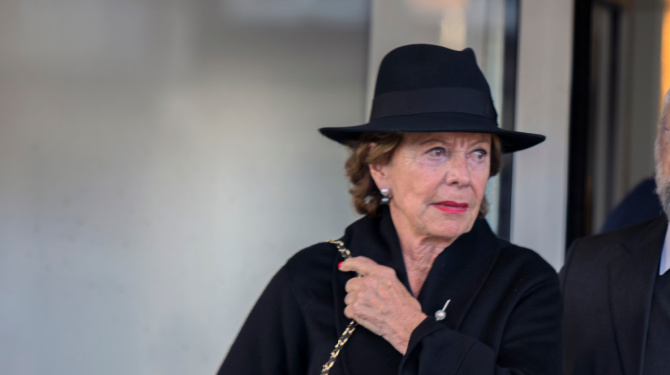 Botte antwoord Rutte Neelie Kroes toont wederom hoe zwaar het werk van lobbyisten is