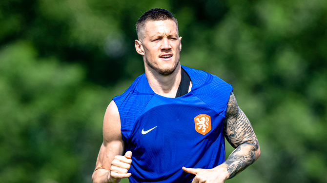 Wout Weghorst rondt ingestudeerde transfer af