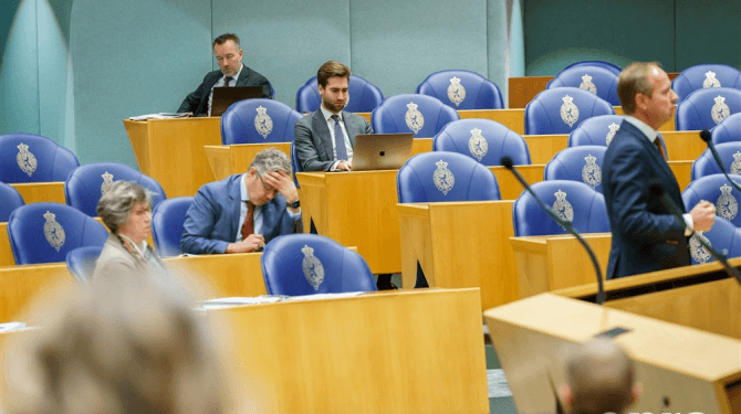 Klein groepje politieke partijen verpest vuurwerkverbod voor de rest