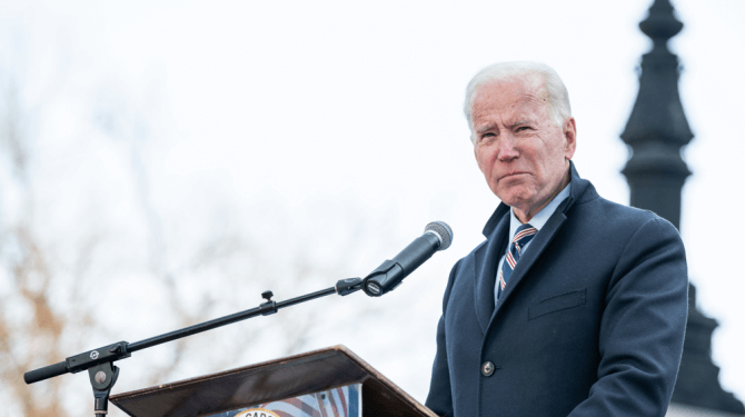 Extreme kou in VS: Biden vraagt Zelensky om warme kleding en thermosflessen