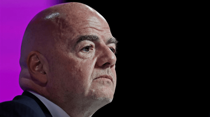 Eindejaarsinterview met Gianni Infantino: ‘Ik ben een jaar’