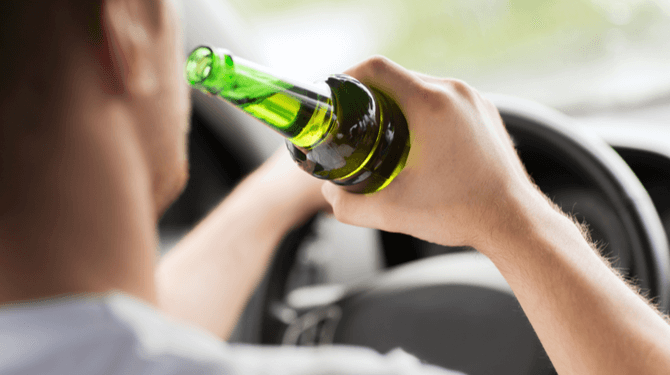 De 25 leukste drankspelletjes voor achter het stuur