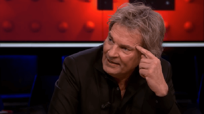 Matthijs van Nieuwkerk bereid om 1 minuutje te luisteren naar verhalen oud-medewerkers