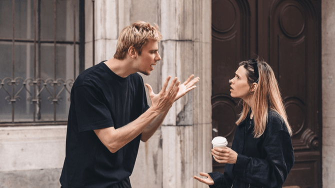 Hypocriet? Man die iemand anders hypocriet noemt is zelf ook hypocriet