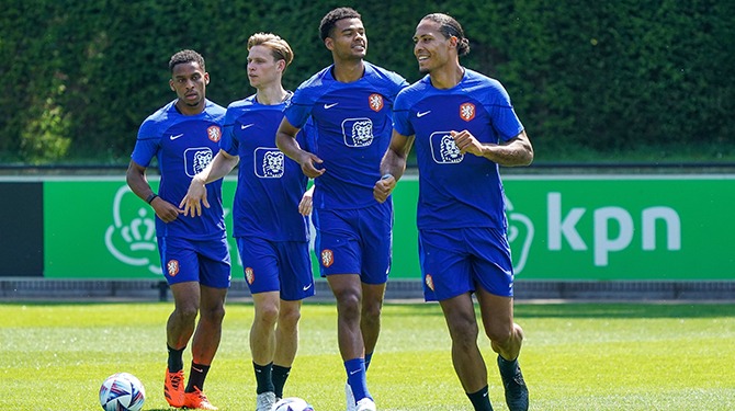 Gaat Oranje voor het WK trainen op executies?