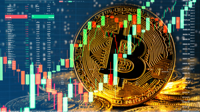 Ongeschikt als betaalmiddel, energieslurpend en extreem volatiel: is dit de tijd om in Bitcoin te stappen?