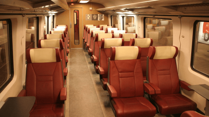 NS wil best ruimte maken in de trein voor mensen met een beperking, maar helaas is deze ruimte al gereserveerd voor rijken