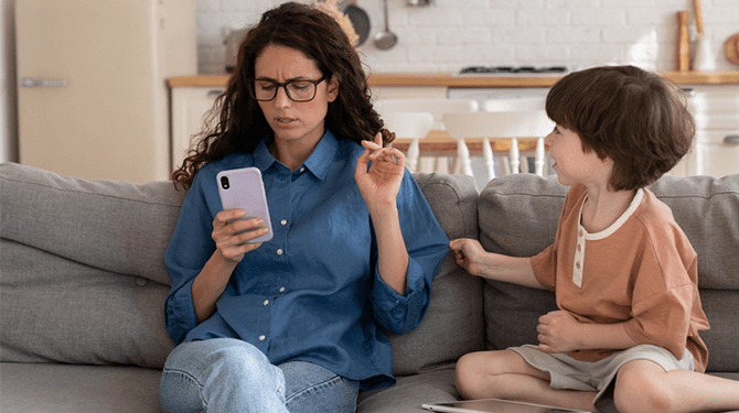 Hoe lang moet je naar iemand luisteren voordat je weer op je telefoon mag?