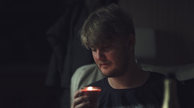 Rutger probeert imago van zijn grimmige after te verbeteren en noemt het ‘ceremonie’